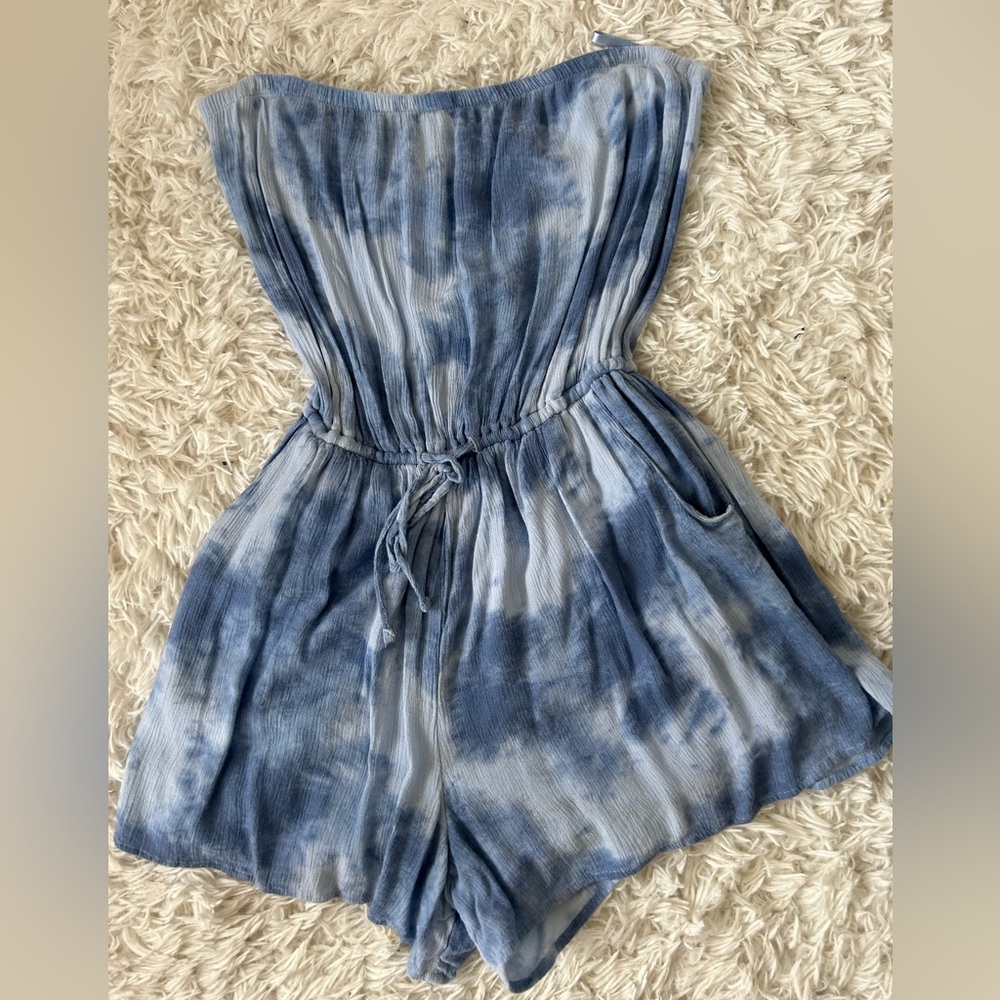 Hollister - Light blue tie dye romper - Size Small